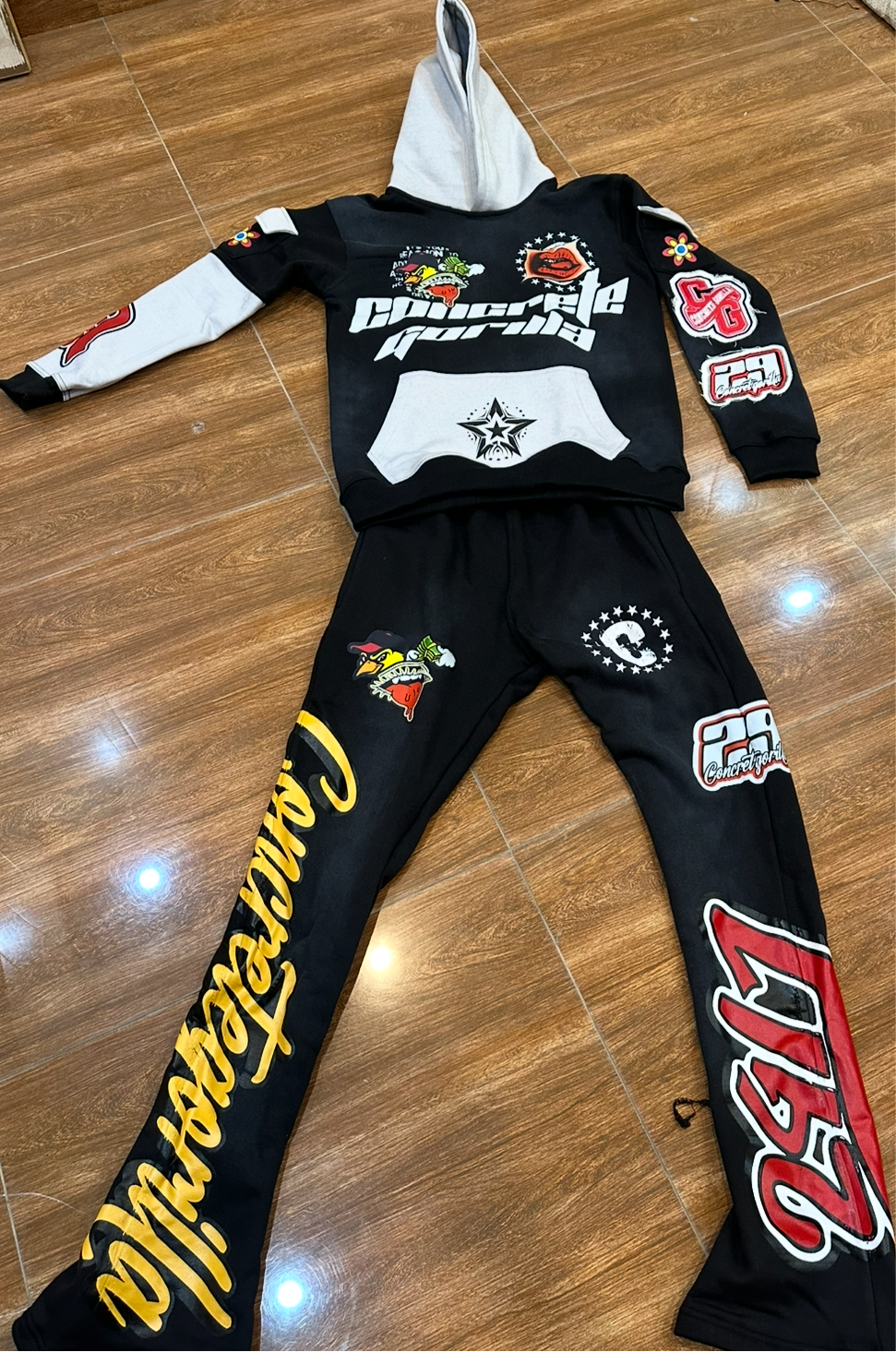 Concrete jump suit black